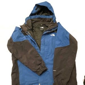Men’s XL Northface Raincoat